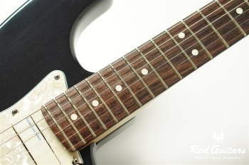 Stratocaster Plus Deluxe - Mystic Black